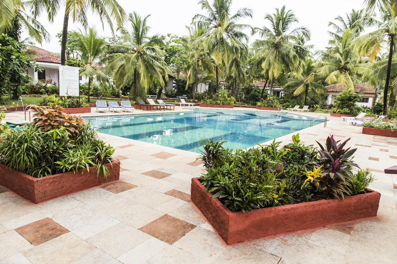 Shikara Beach Resort Cavelossim Exterior foto