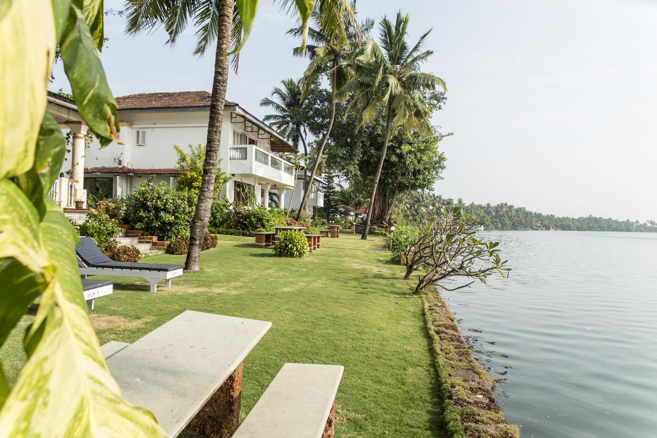 Shikara Beach Resort Cavelossim Exterior foto
