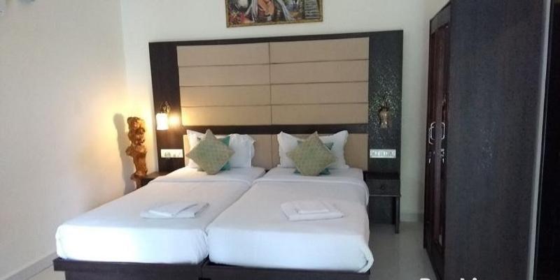 Shikara Beach Resort Cavelossim Exterior foto